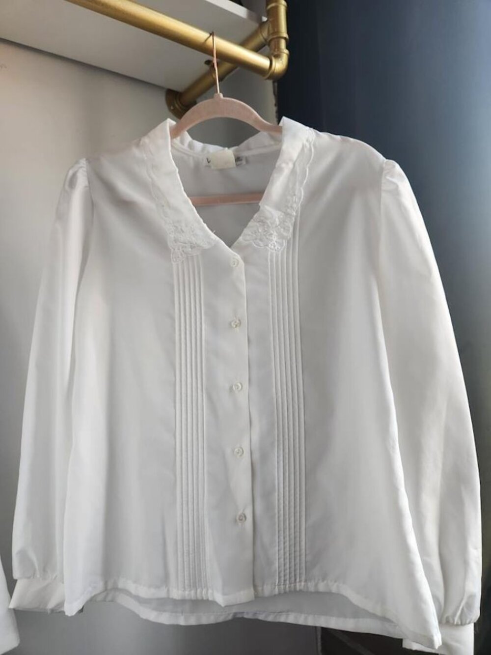 Vintage White Lace Embroidered Pleated Button Front V-Neck Blouse SZ 12